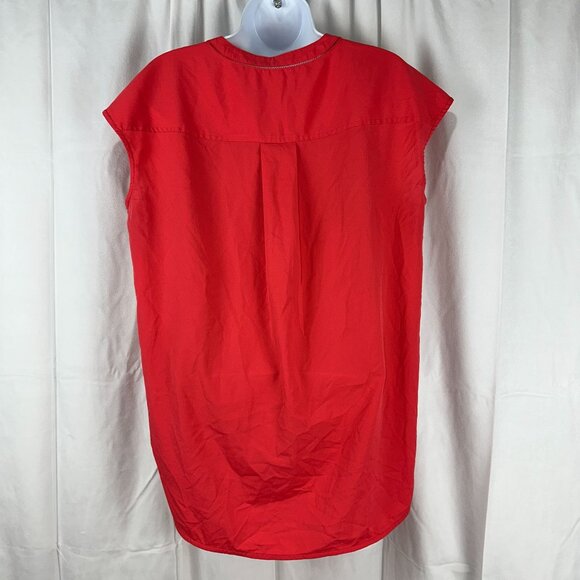 Liz Claiborne Womens Red Sleeveless V-Neck Polyester Blouse Top Size Medium - Picture 2 of 3